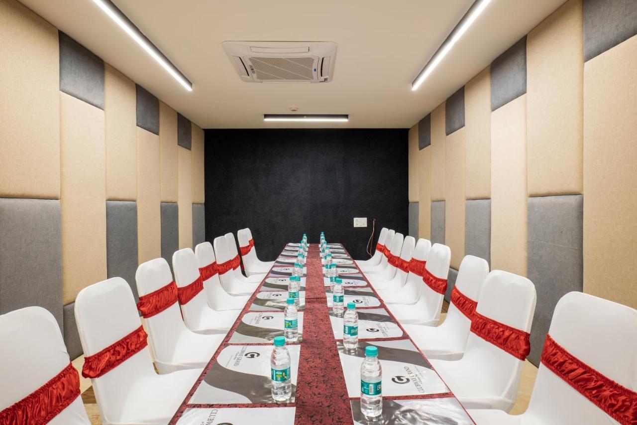 Clubway Grand A Boutique Hotel Jorhat Exterior photo